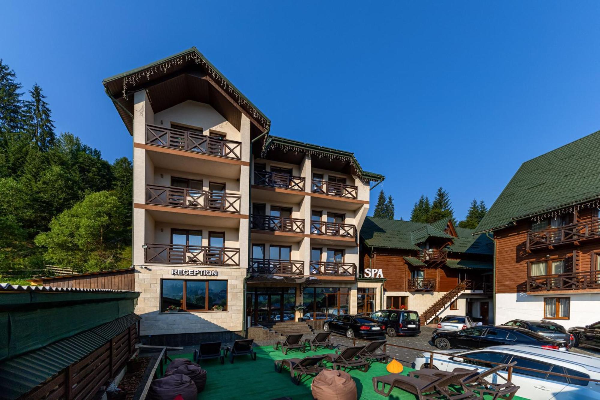 La Кrechunu Otel Bukovel Dış mekan fotoğraf